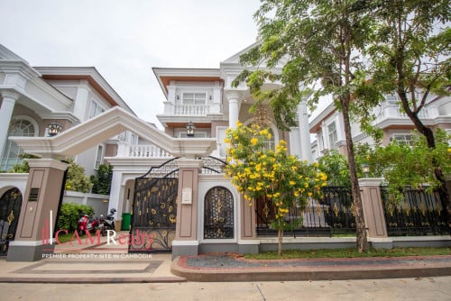 Prince Villa For Rent In Peng Huoth The Star Mera Garden (50M)