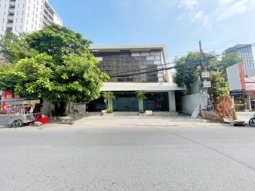 ហាងអាជីវកម្មសម្រាប់លក់ នៅបឹងកេងកង | Shop for Sale at Boeung Keng Kang