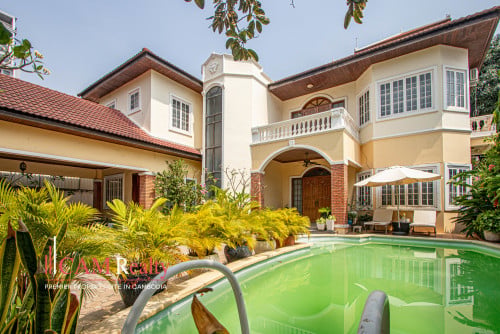 5 Bedroom Villa For Rent in Toul Kork