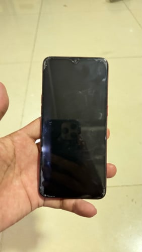 Oppo F9 40$ មិនដែលជួសជុល