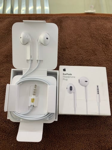 កាសខ្សែ Audio 3.5mm ហ្សុីនយកពីប្រអប់