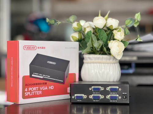 FJGEAR FJ-2004 4-Port VGA HD Splitter
