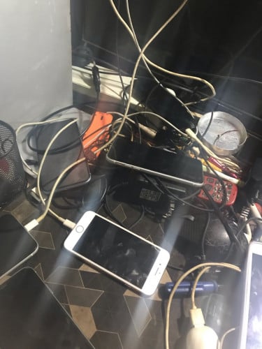 iPhone 6. ៚ 20$ @070 413770