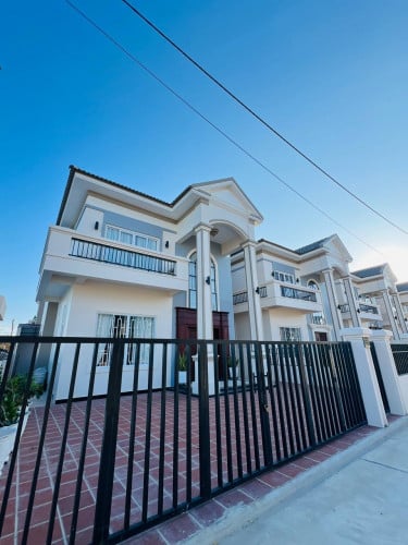 វីឡាទោល PST ប្លង់រឹង