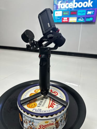 Zhiyun crane M2