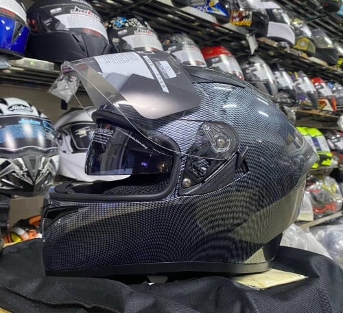 មួកសវត្តភាពលក់វិញ ទើបពាក់បាន២ ដង នៅថ្មីណាស់