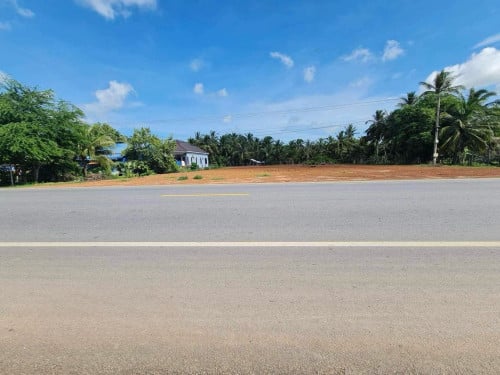 ដីជួល ឬធ្វើឃ្លាំង