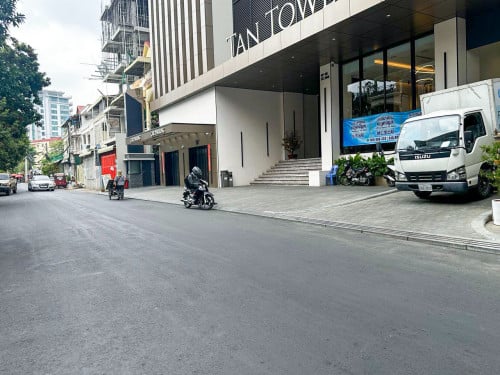 Shophouse for rent in Tuol TumPung