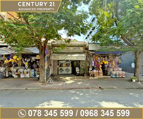 ផ្ទះអាជីវកម្ម ជិតផ្សារសាមគ្គី និងវិទ្យាល័យជាស៊ីមសន្ធរម៉ុក ត្រូវការលក់បន្ទាន់ខ្លាំង