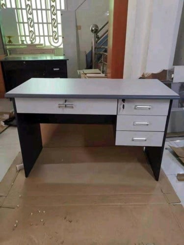 តុបុគ្គលឹក