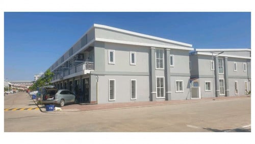 ផ្ទះកែងលក់បន្ទាន់​ ម៉ូតវីឡាឌឺលីង នៅក្នុងបុរីវិមានភ្នំពេញ ផ្លូវជាតិលេខ6A គំរោងទី9