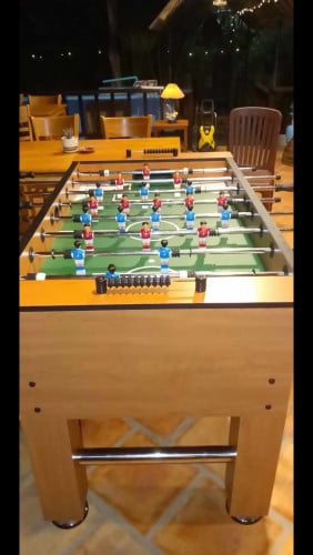 តុបាល់ទាត់សំរាប់មនុស្សធំ