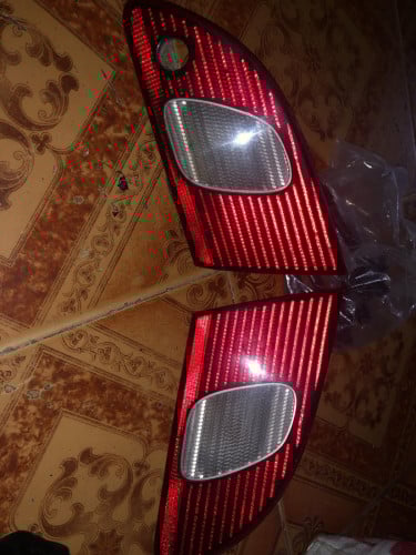 ស្ដុបក្រោយCorolla 99លក់