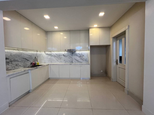 QUEEN VILLA FOR RENT IN THE STAR DIAMOND