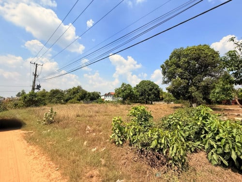 ធ្វើឃ្លាំង