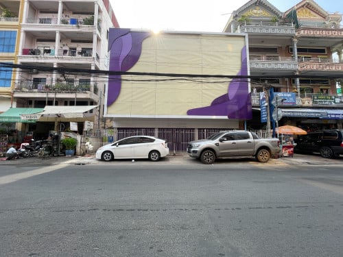 Commercial Building for Sale Along Main Road in Khan Boeng Keng Kang