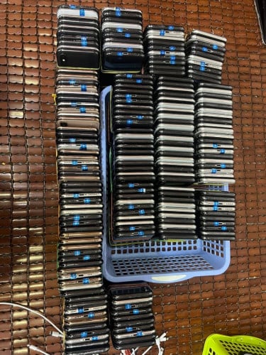 iPhone X / XS wholesale only 苹果X 批发