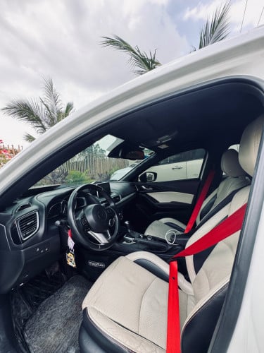 Mazda 3 លក់ ម្ចាស់ដើម តម្លៃចរចារបាន
