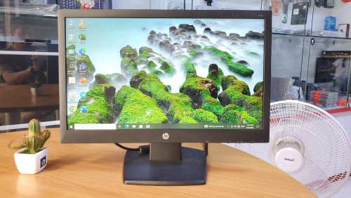Monitor HP 19 inch wide screen HP V194
