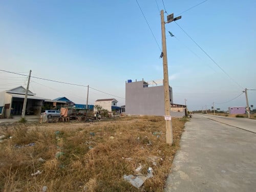 ដីលក់បន្ទាន់​ 18,800$