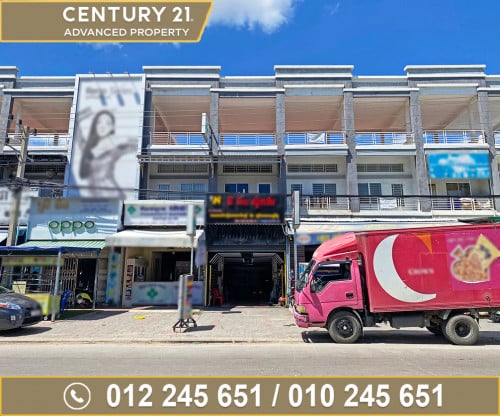 🏘 ផ្ទះល្វែង សល់ដីក្រោយ14ម ក្នុងបុរី ពិភពថ្មីចំការដូង1 ត្រូវការលក់បន្ទាន់ខ្លាំង