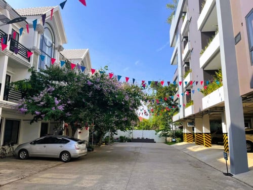 🏦Flat Available for Urgent Sale at a Special Price (Negotiable).
