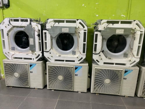 Daikin 2.5hp 020