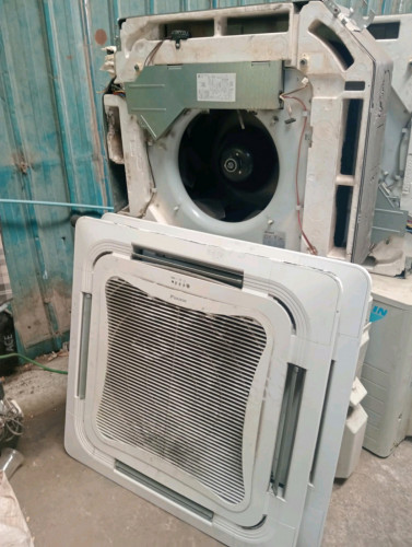 Daikin 2.5hp 020
