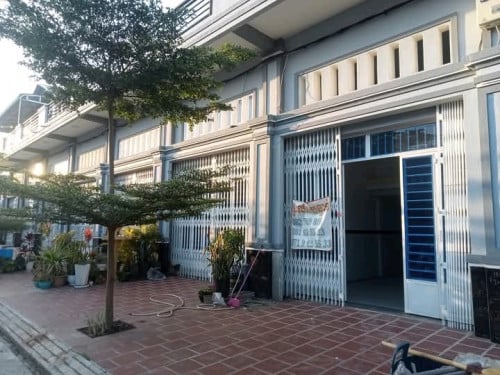 លក់បន្ទាន់