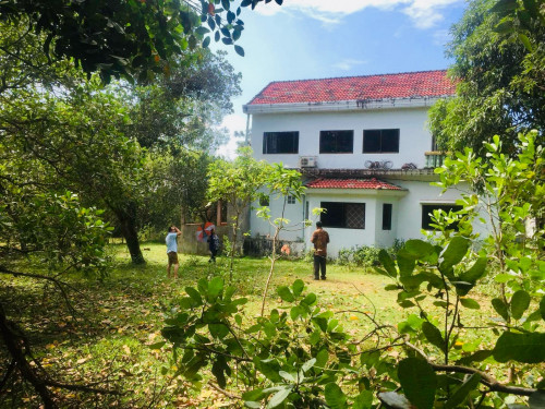 ដីលក់ និងមានផ្ទះ