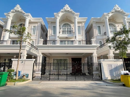 វីឡាព្រីនស៍Bសម្រាប់ជួល នៅក្នុងបុរី​ ML Tiara 50m ( In Borey ML Tiara 50m )