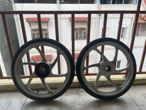 លក់កាំបន្ទះមួយទឹក បានទាំងអស់ដូចរូប