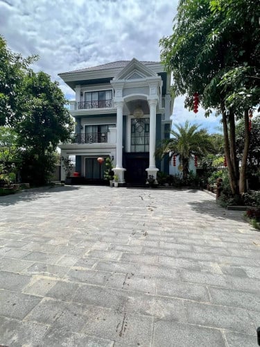 🏠 Private Luxury Villa for Rent & Sale – Fully Furnished