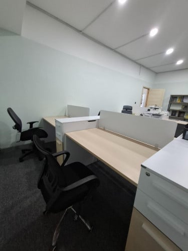 50$ FOR RENT OF SHARE OFFICE