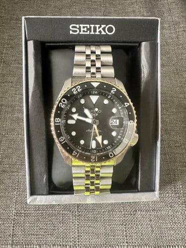 Seiko Sport 5 GMT Automatic for sale! 99%