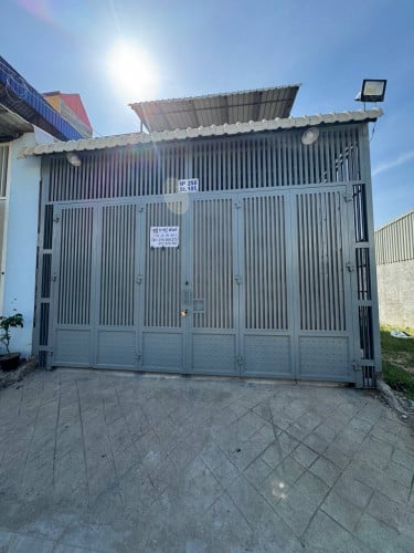 🏘️ផ្ទះលក់ ក្រោយផ្សារ កាណាសុីធី  5m x28m តំបន់រោងចក្រ (ប្លង់រឹង)