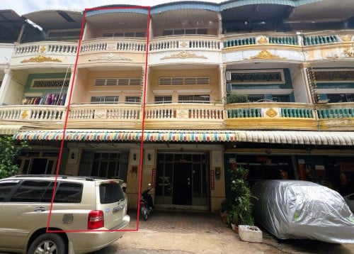 🏦Flat Available for Urgent Sale at a Special Price (Negotiable).