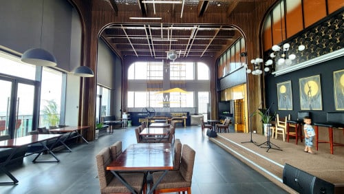 Sky Bar សម្រាប់ជួលនៅអគារ Condo M Residence បឹងកេងកង១