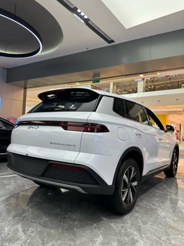 BYD SEALION5