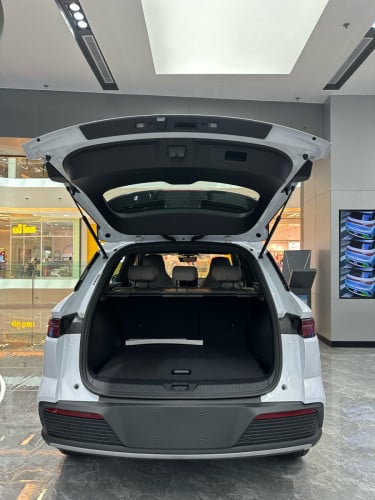BYD SEALION5