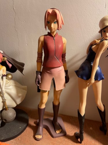 Sakura figure