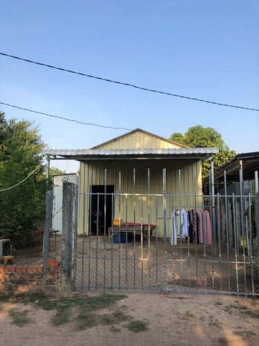 ផ្ទះនិងដី សម្រាប់លក់