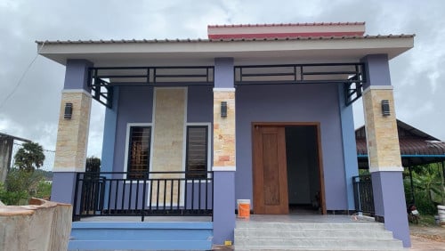 ដីនិងផ្ទះលក់