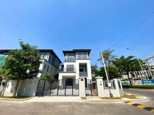 ផ្ទះលក់បន្ទាន់