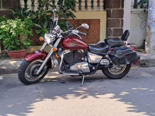Honda shadow sabre vt1100