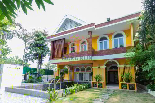 សណ្ឋាគារលក់ក្នុងក្រុងសៀមរាប/Hotel for Sale in Siem Reap