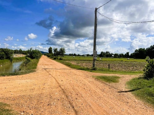 🏦Land Available for Urgent Sale at a Special Price (Negotiable).