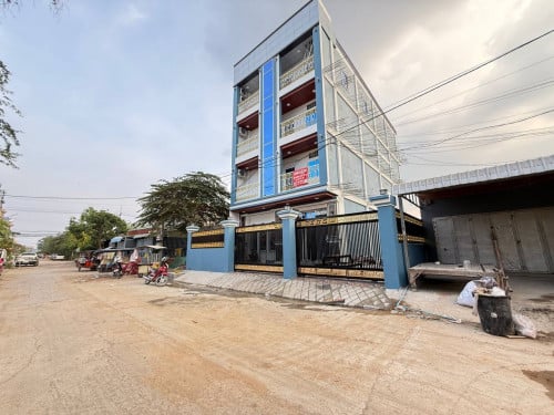 Building for rent near Poipet Hight school Road ZoA in Krong Poipet