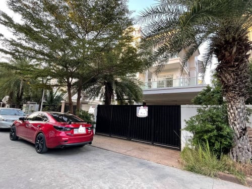Villa for RENT! • Location: Borey PH Boueng Snor.