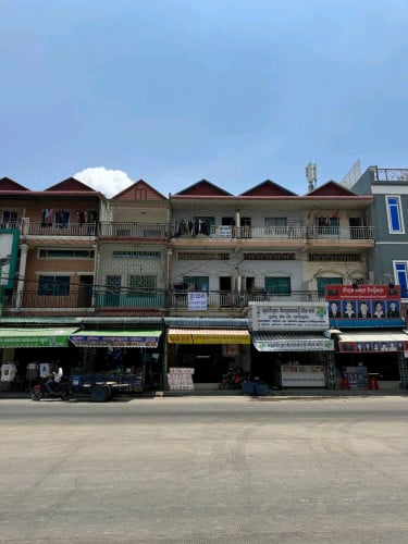 ផ្ទះលក់ប្រញាប់$204,999